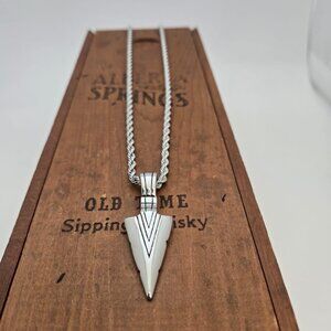 Silver Stainless Steel Arrowhead pendant and Rope Chain